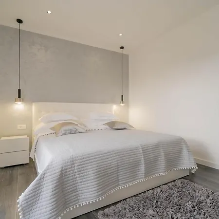 Lukrecia, Luxury In Imotski-makarska *