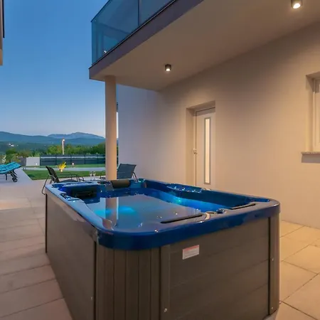 Villa Lukrecia, Luxury In Imotski-makarska